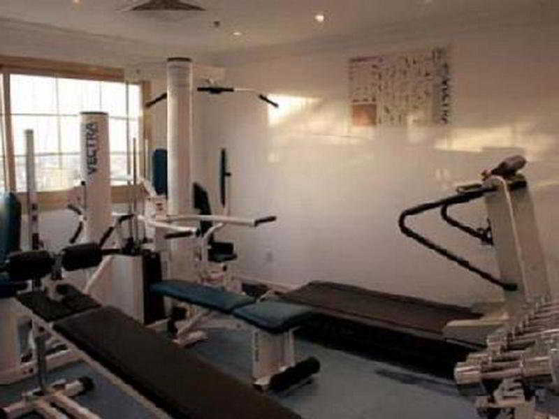 Dolphin Hotel Apartments Dubaj Kültér fotó